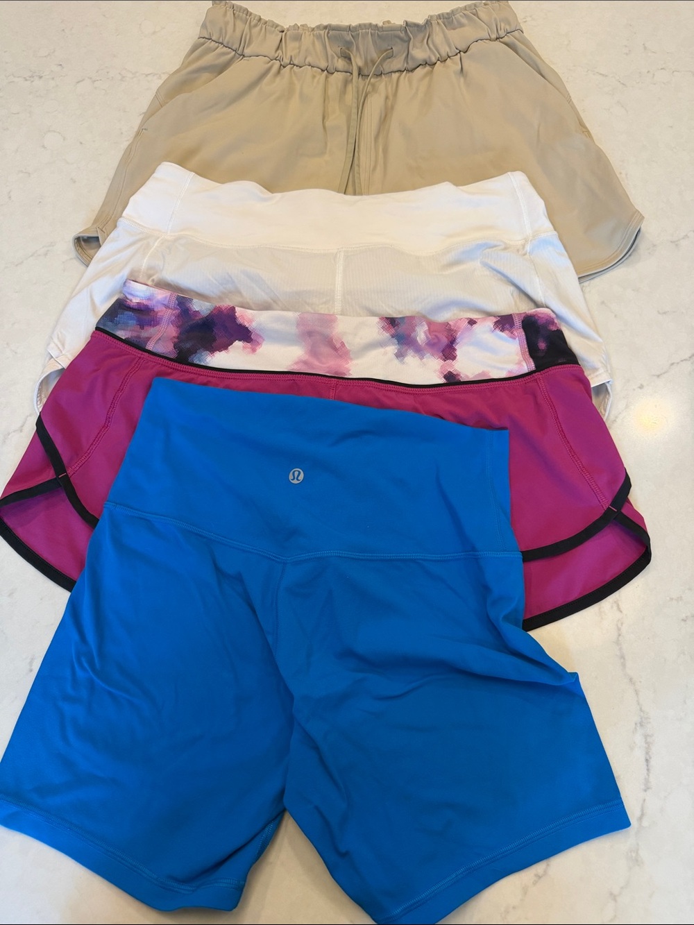 Lululemon bundle. 4 shorts size 8